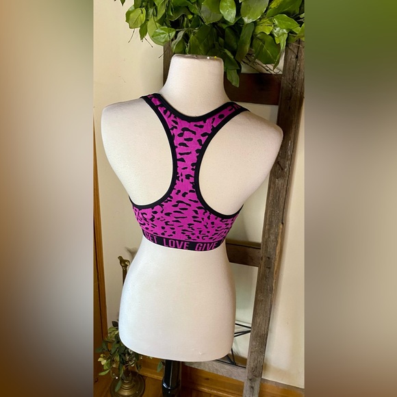 💕Betsey Johnson Performance Sport Bra💕 - Picture 2 of 5